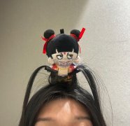 大量求购图上这些哪吒公仔和发箍，有这款哪