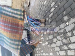 出一批围巾，2000多条，另外还有其他服