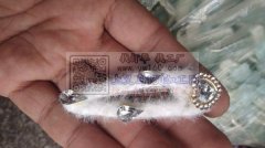 加工生产批发零售饰品，批发配件:质量保证