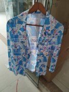 荷叶塘工厂，承接外贸服饰，有平车，拷边机