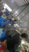 专业花样机，平车，手工活加工，人多，设备