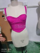 本厂有大量吊带内衣外发加工，寻专业做内衣