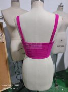 本厂有大量吊带内衣外发加工，寻专业做内衣