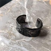 如图所示这个树脂手镯有订单需要做，寻找图