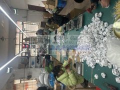 本加工厂有30人，都是熟手焊锡工，组装工