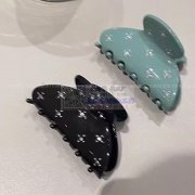 求购2000个半披发抓夹，如图，有货可以
