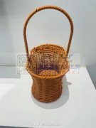 出售各类塑编筐草编花篮，有需要的也可以提