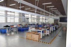 大型手工加工厂诚寻手工活，穿珠子挂圈包装