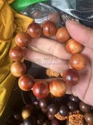 寻专业紫檀黄花梨沉香木珠工厂，量大