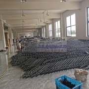 本厂专业生产加工各类箱包手袋，本厂生产加
