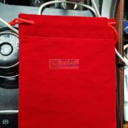 江西省弋阳附近手工工厂，穿绳子外发