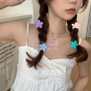 量大，寻找这款塑料发夹的底坯和现货，