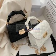 寻能做包工包料的箱包工厂 如图