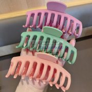 承接饰品发夹头箍喷漆，本厂专业承接饰品发