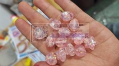 本厂专业生产各种树脂产品，树脂手镯，DI