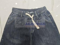 寻找做牛仔裤的加工厂，裁剪，做工，熨烫，包装等一条龙