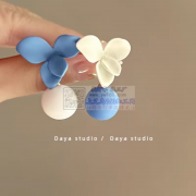 本厂承接各种喷漆加工，珠子，压克力，贝壳