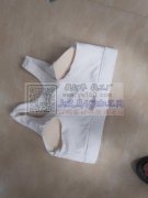瑜伽文胸前开拉链款，专业做瑜伽的联系，没