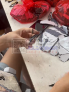 找个做夹子的工厂 如图