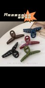 本厂专业承接各种喷漆加工（挂钟 