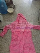 《本地外地均可》大量衣服外发，如图，有能