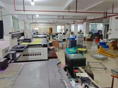 承接UV打印加工6台视觉定位</strong>
