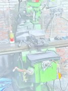 本公司长年模具制作，承接锌合金压铸加工，