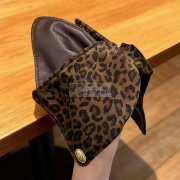 找寻图上这个几款发圈成品工厂，如图所示，