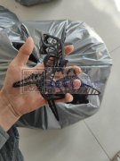 本厂专业承接饰品喷漆加工，亮漆，哑漆，像