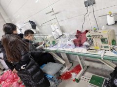 专业承接各种口罩，三角巾，围兜加工！欢迎