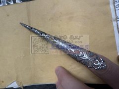 求购做此类铁件冲压指甲的！有的联系我！谢