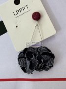 要求做跟这个一模一样的 ，有可