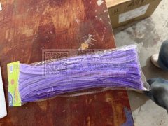 承接各种手工包装，组装，塑料假花制作！