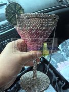 如图产品需要做，寻找能做这个奖杯的工厂，