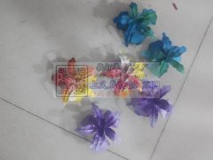 本厂承接各种喷漆加工，珠子，压克力，贝壳