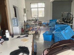 服装加工厂转让，房租还有三个月到期，接手
