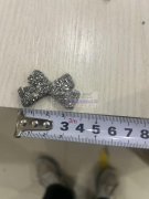 寻找如图所示这款货的厂家，需要 2 万个，