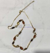 承接手工穿珠手链项链，有20多人，离义乌