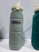 现需图上硅胶可折叠的水壶， 找工厂