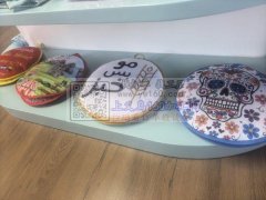 本厂家居用品厂，专业生产围裙微波炉手套和