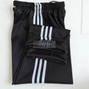 裤子外发，工期40天，10万条。