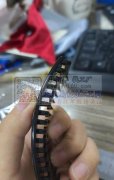 如图，找寻能做这款梳子的工厂
