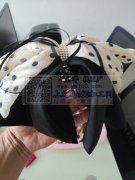 布艺饰品外发加工<br />
云朵，裙