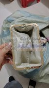 承接挂圈，饰品，打胶枪，组装，包装，编织