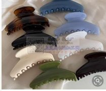 需求图上发夹，找有这款塑料夹子的工厂，