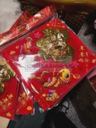 承接饰品加工，打胶，挂圈，包装，组装类。