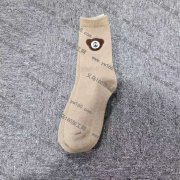 如图袜子有单子要做，寻做图上同款袜子的工厂