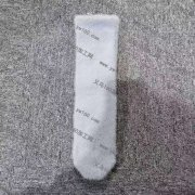 如图袜子有单子要做，寻做图上同款袜子的工厂
