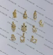 找如图这种铜配件 吊坠 耳钉的源 头厂家