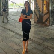 小衫，女裤，套装等电商女装服饰
